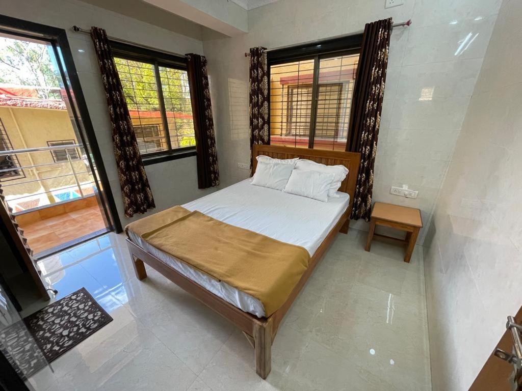 Hotel Phoenix Lonavala Exterior foto